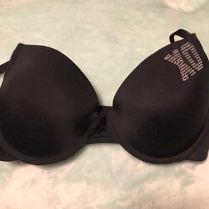 black diamond xo bra